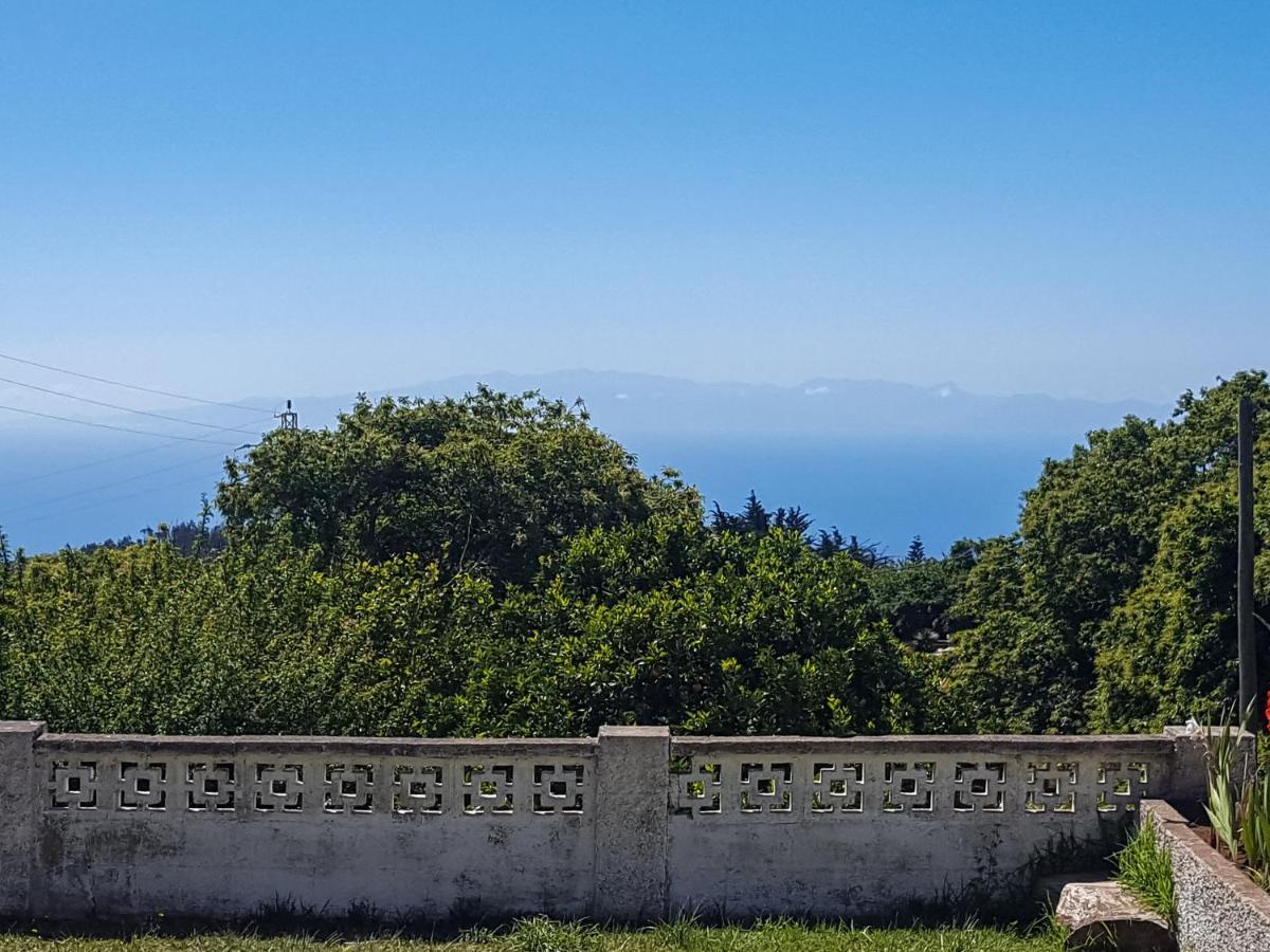 Maison Mialon: Country House Amidst Of Nature La Esperanza  Exterior photo